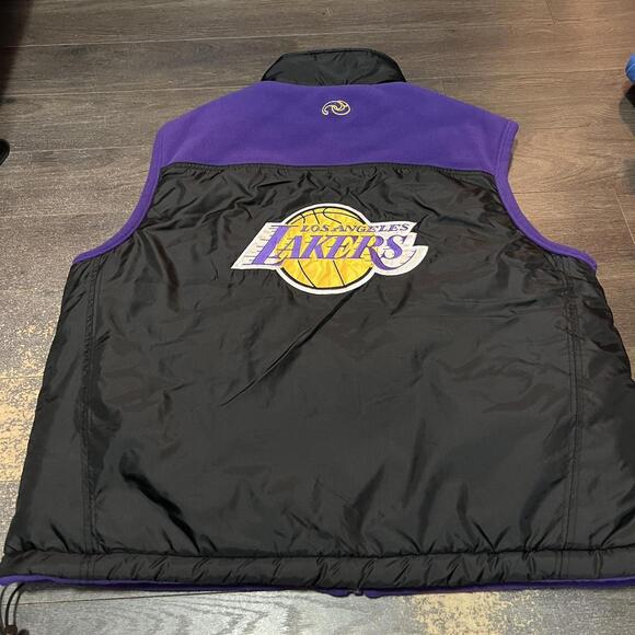 Vintage Los Angeles Lakers Reversible Winter Vest - Picture 3 of 8